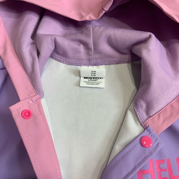 Hello Kitty Raincoat Size S/M - Picture 5 of 5